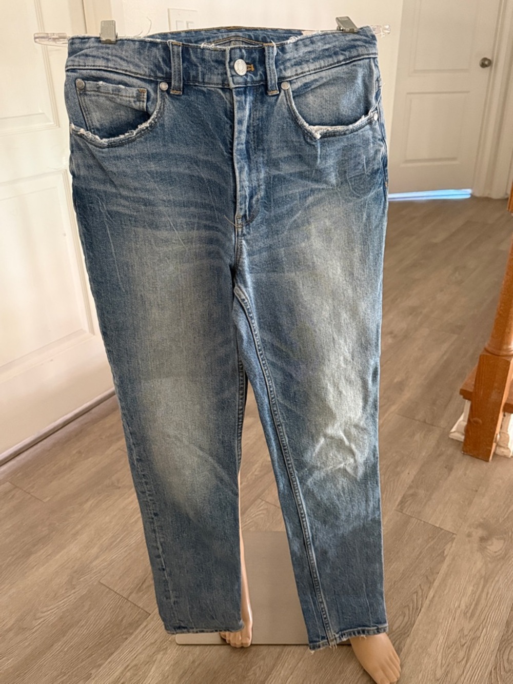 Rebecca Taylor La Vie Light Blue Slim Straight distressed boyfriend Jeans Sz 27